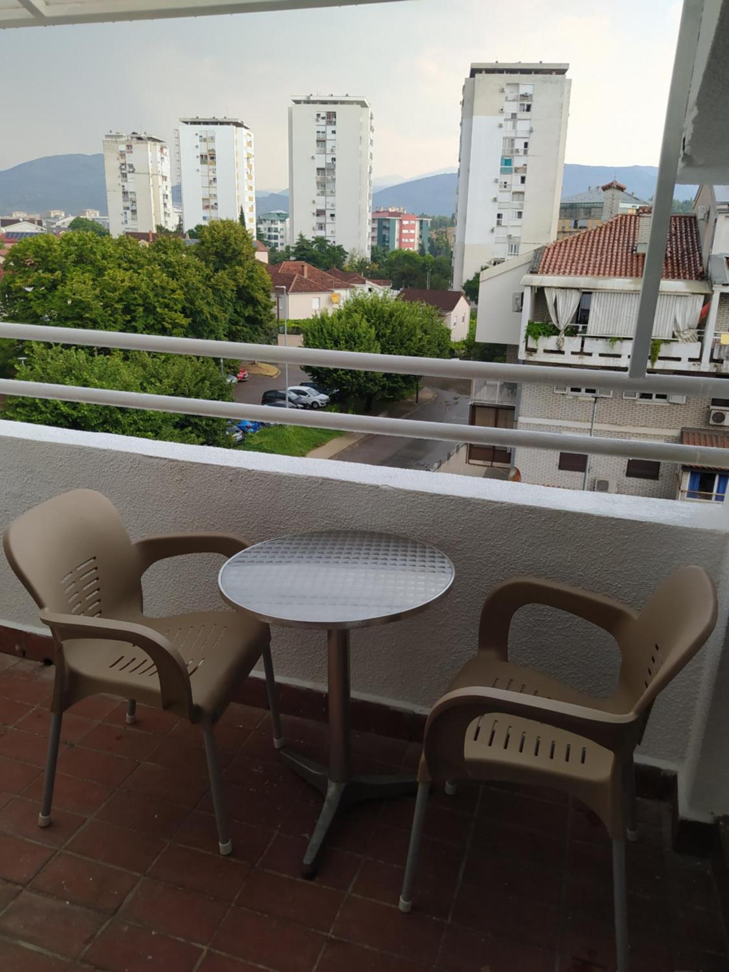شقة Apartman Senka 2 بودغوريتْسا المظهر الخارجي الصورة